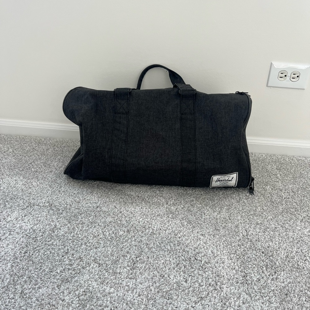 Stylish Black Duffel Bag (Herschel)